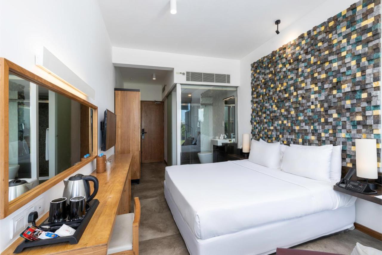 Me Colombo Hotel Екстериор снимка