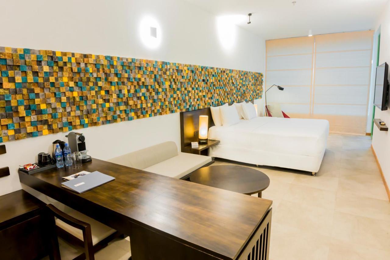 Me Colombo Hotel Екстериор снимка